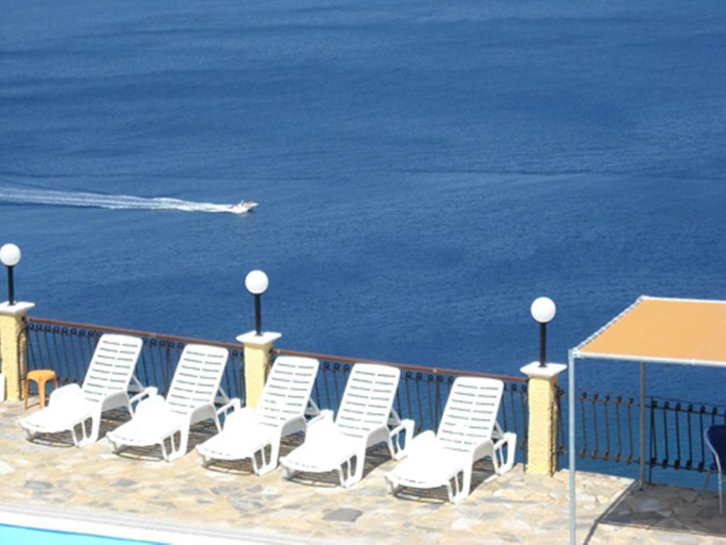 Blue Beach Agios Nikolaos  Exterior photo